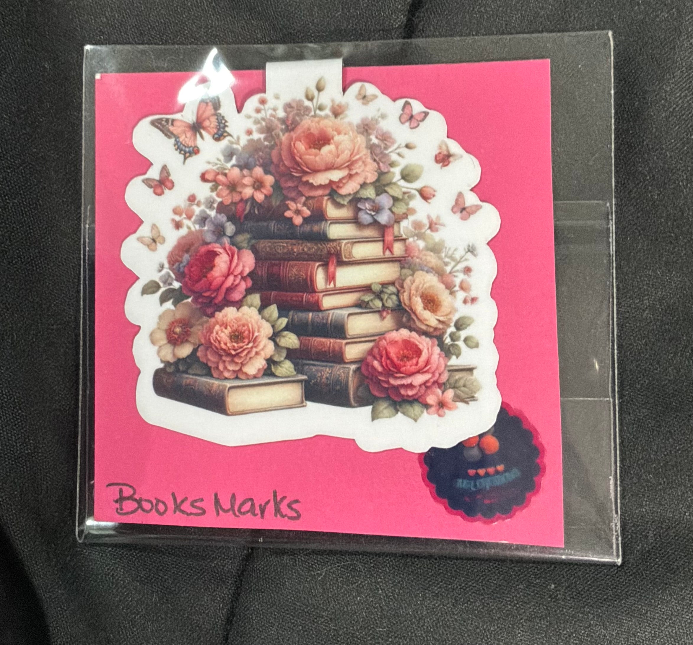 Magnetic booksmarks flowers